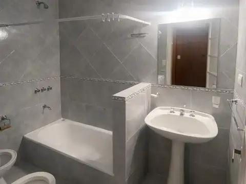 Depto Tipo Casa en Alquiler en Florida, $ 850.000