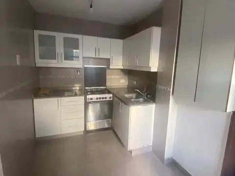 Depto Tipo Casa en Alquiler de 1 dormitorio
