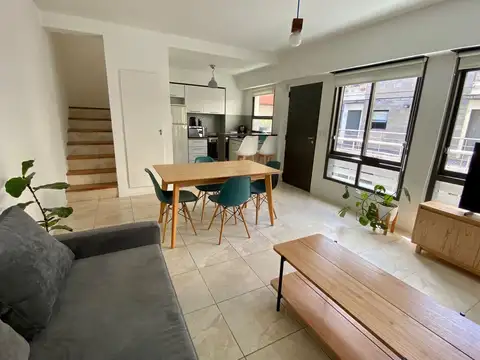 DÚPLEX 2 AMBIENTES CON TERRAZA PROPIA Y PARRILLA