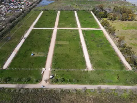 Terreno en Venta 25  mts Fondo
