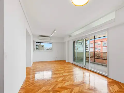 Alquiler Piso Completo en Palermo | Reciclado, Palier Privado, Balcón y CocheraAlquiler Piso Completo en Palermo | Reciclado, Palier Privado, Balcón y Cochera