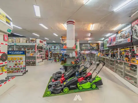 Terreno en Venta en La Comercial, USD 3.200.000