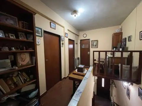 Depto Tipo Casa 4 ambientes con 2 baños