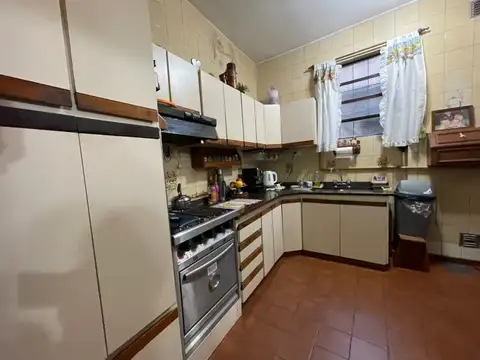 Depto Tipo Casa en Venta de 4 ambientes