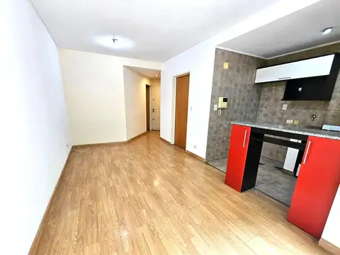 Departamento en Alquiler en Colegiales, $ 800.000