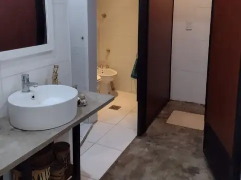 Depto Tipo Casa en Venta de 4 dormitorios