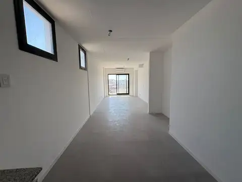 Avenida Entre Ríos 1700, Piso 8