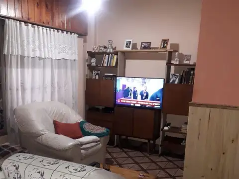 Casa en Venta en Burzaco, USD 150.000