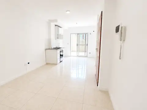 Avenida Francisco Beiró 4200, Piso 1