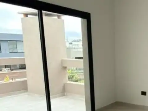 Casa Monoambiente con 2 baños