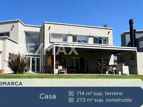 CASA EN VENTA B° LA COMARCA, CENTENARIO.