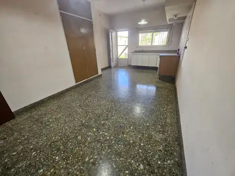 Casa en venta importante zona de Pilar ideal uso comercial