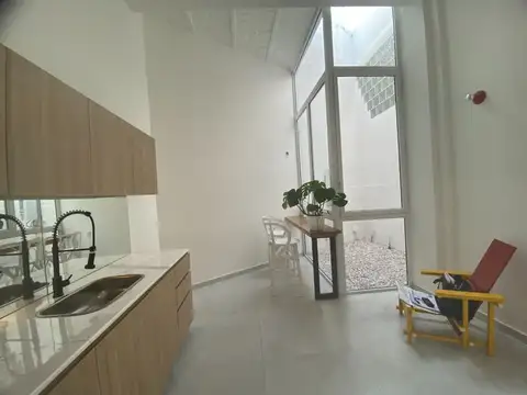 Depto Tipo Casa en Venta en Caballito, USD 125.000