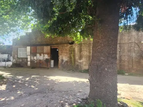 Terreno en Venta 33  mts Fondo