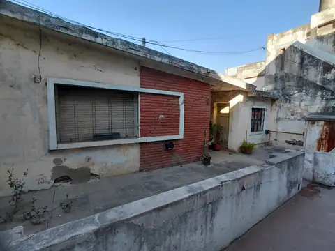 Venta casa a demoler en barrio güemes córdoba
