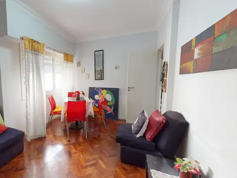 Fragata Sarmiento al 1600