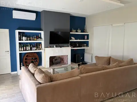 Casa en Venta en Altos De Manzanares, USD 270.000