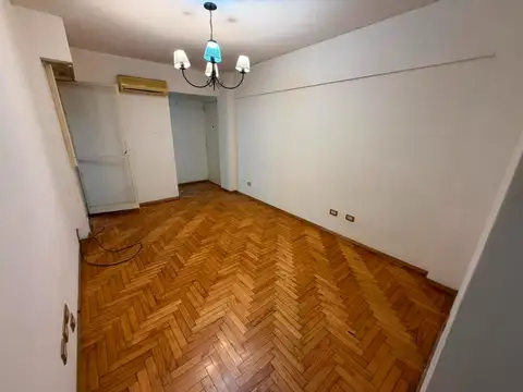 Departamento 2 Ambientes en Barracas con Balcon