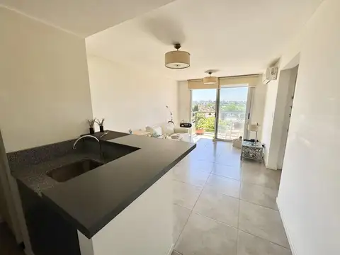 Aristóbulo Del Valle 500, Piso 5°