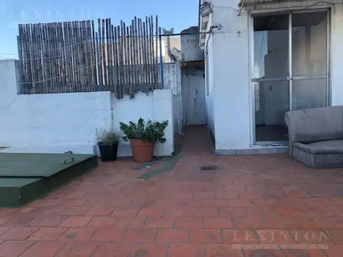 Depto Tipo Casa 4 ambientes con 1 baño