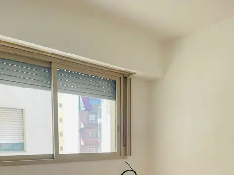 Blanco Encalada 5000, Piso 6