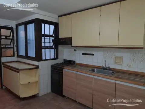 Departamento en Alquiler de 4 ambientes
