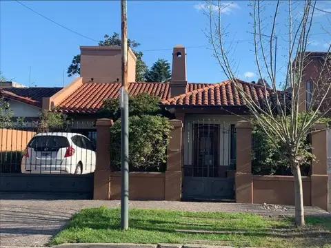 VENTA DE PH EN  CASTELAR NORTE