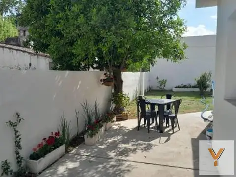 Casa en venta - 3 Dormitorios 2 Baños - Río Ceballos