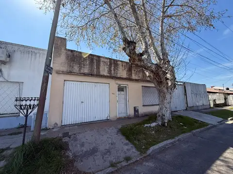 Casa en Quilmes Este en Alquiler