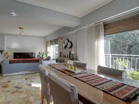 Departamento en Venta de 5 ambientes