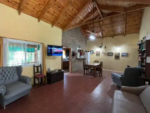 Casa en Venta con 1 cochera