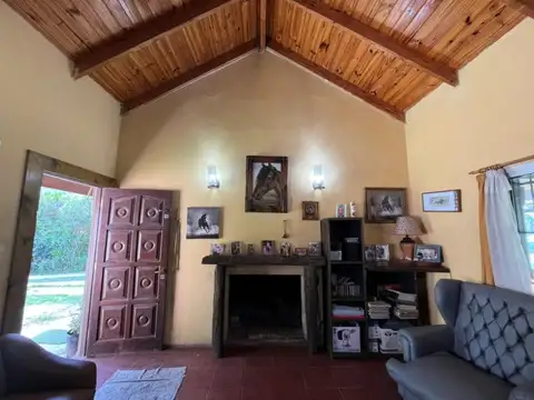 Casa en Venta con 1 cochera