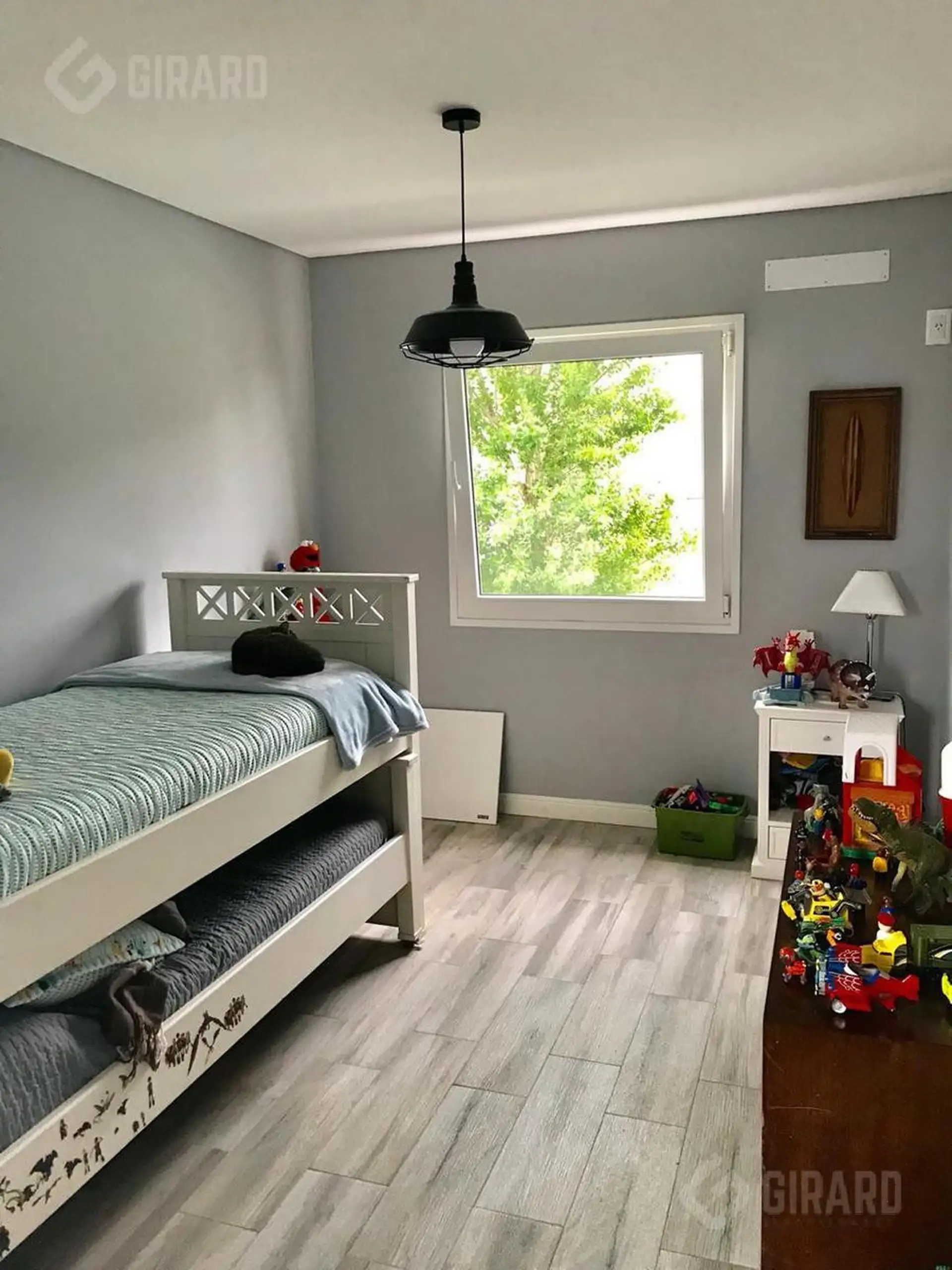 Venta de Casa 5 ambientes en barrio Arenas del Sur