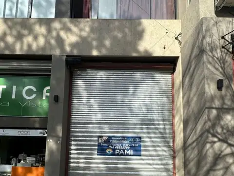 Primera Junta 100, Piso PB