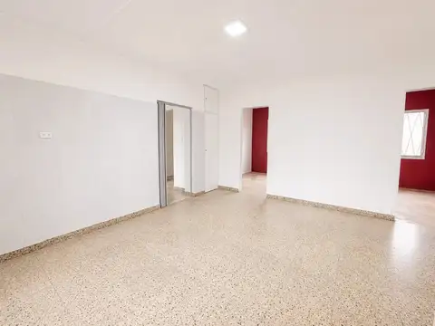 Depto Tipo Casa en Alquiler de 3 ambientes
