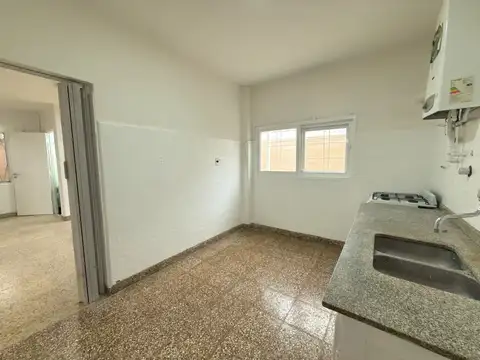 Depto Tipo Casa 3 ambientes con 1 baño