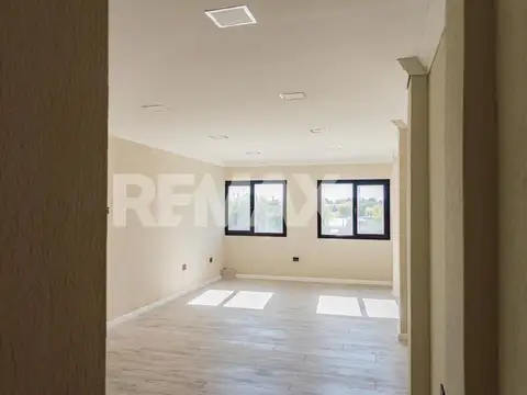 Oficina en Alquiler en Cipolletti, $ 1.000.000