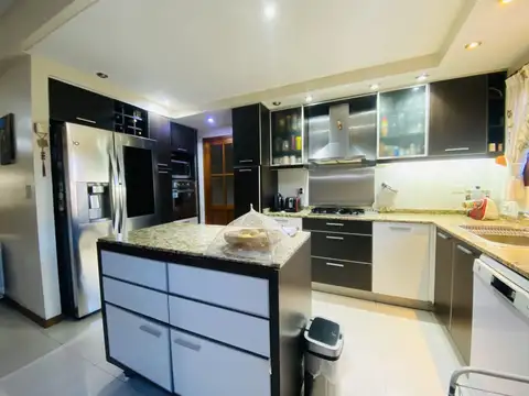 Casa en Venta en Caseros, USD 330.000