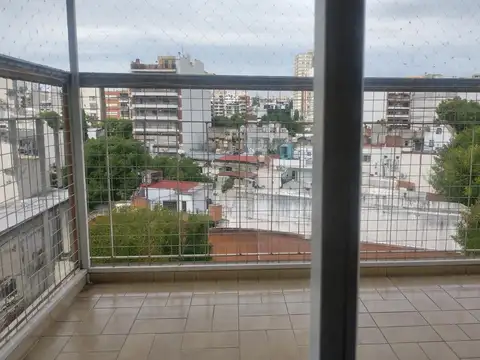 Doctor Eleodoro Lobos  603, Piso 6, Parque Centenario