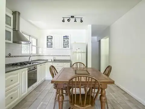 Casa en Venta en Barrio San Jorge Village.