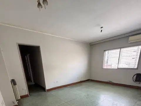 Rivadavia 8800, Piso 2