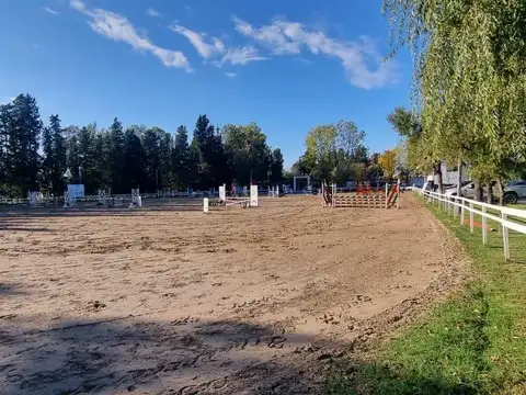 Casa en Alquiler en Campo Chico, USD 1.800