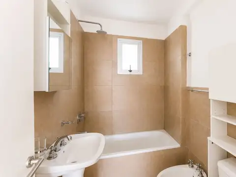 Alquiler de Departamento Monoambiente en Caseros Centro