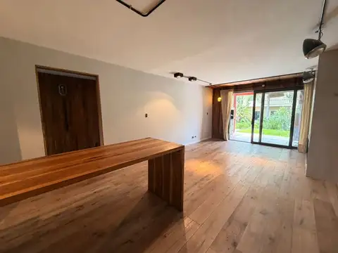 Depto Tipo Casa en Alquiler en Boat Center, USD 1.100