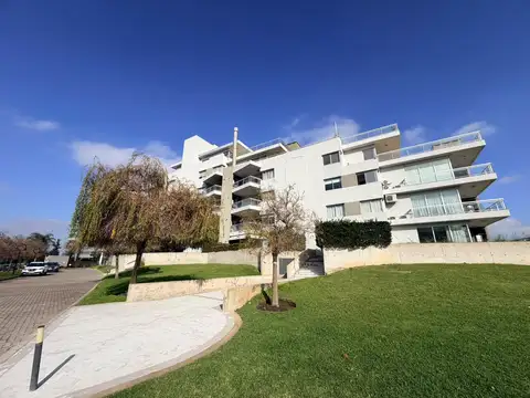 Alquiler Departamento 2 ambientes en Edificio Ribera Nordelta- Parrilla - Cochera