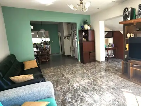 Casa - Venta - Argentina, Tres de Febrero - LA CAUTIVA 6100