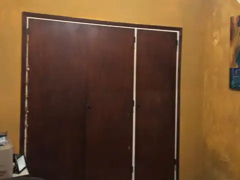 Depto Tipo Casa en Venta en Pompeya, USD 79.000