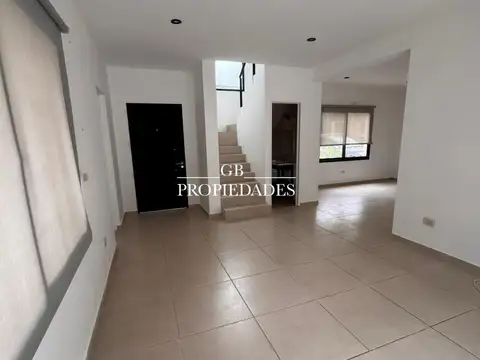 Casa en Alquiler en La Cañada de Pilar - Los Robles, USD 1.200