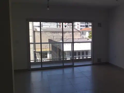 Av A Alvarez Jonte 4400, Piso 3