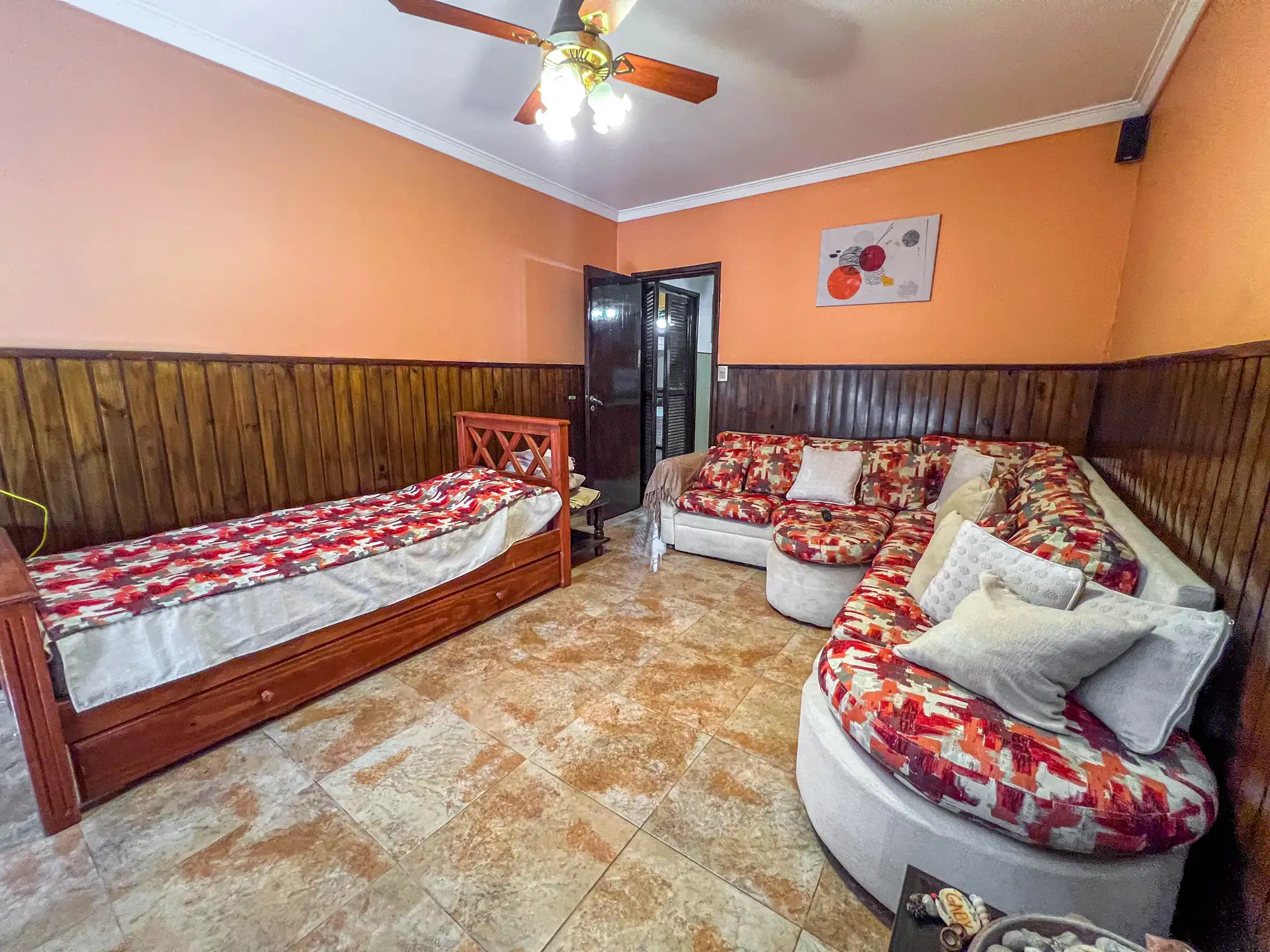 Casa 4 ambientes - Apto cred- Hernandarias y Vignolo